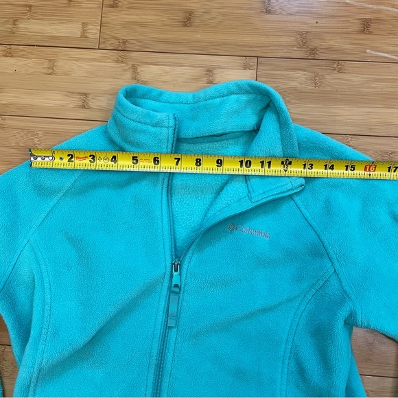 Columbia girl’s fleece approx. size XL, sea foam green. Perfect for a play coat. - Picture 10 of 10